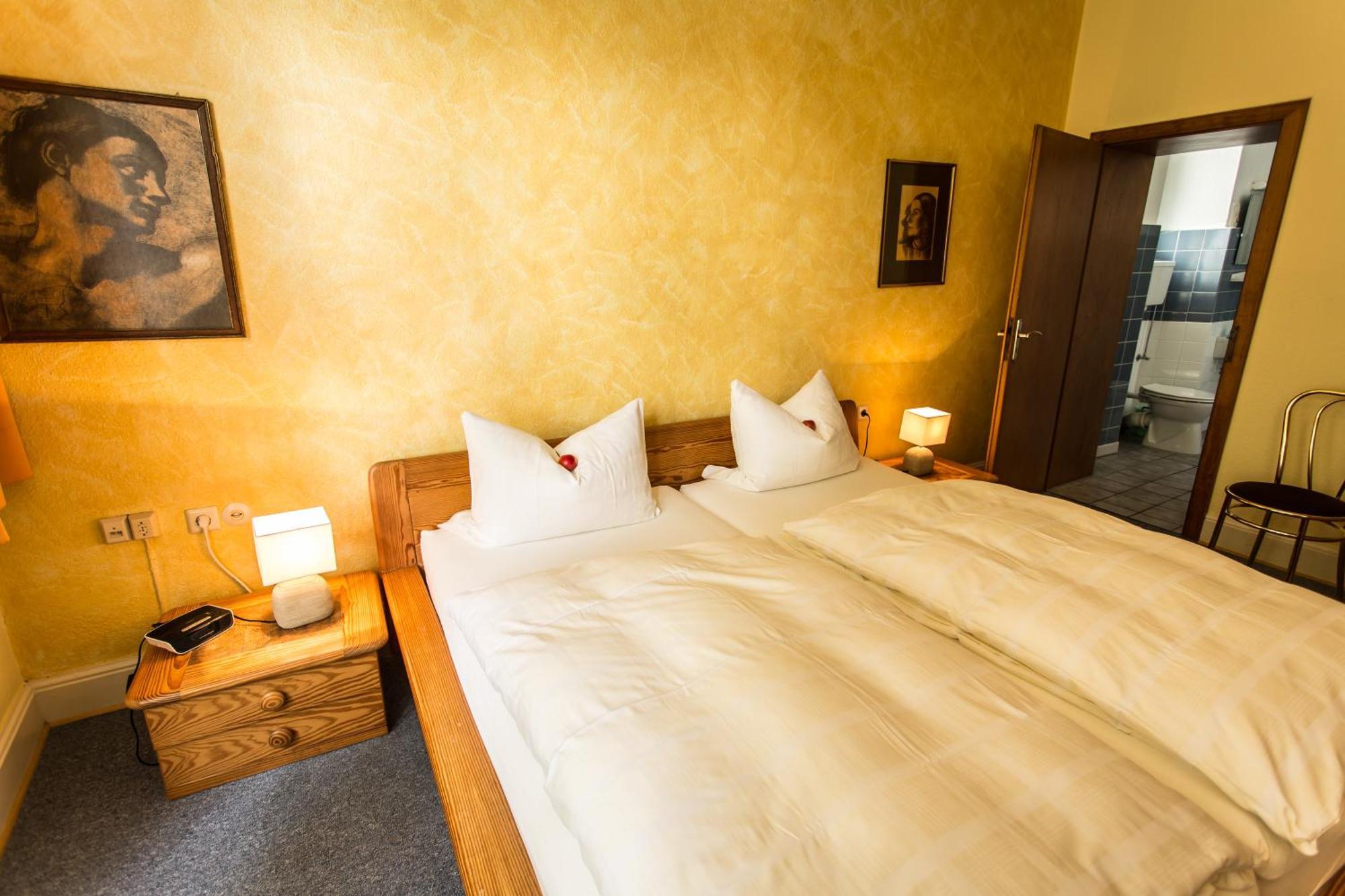 Hotel Leyscher Hof Leutesdorf Room photo